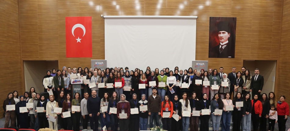 Bakanlık ve Huawei Cloud İş birliğiyle  Başarılı Kadın Mühendislere Yapay Zekâ Kampı