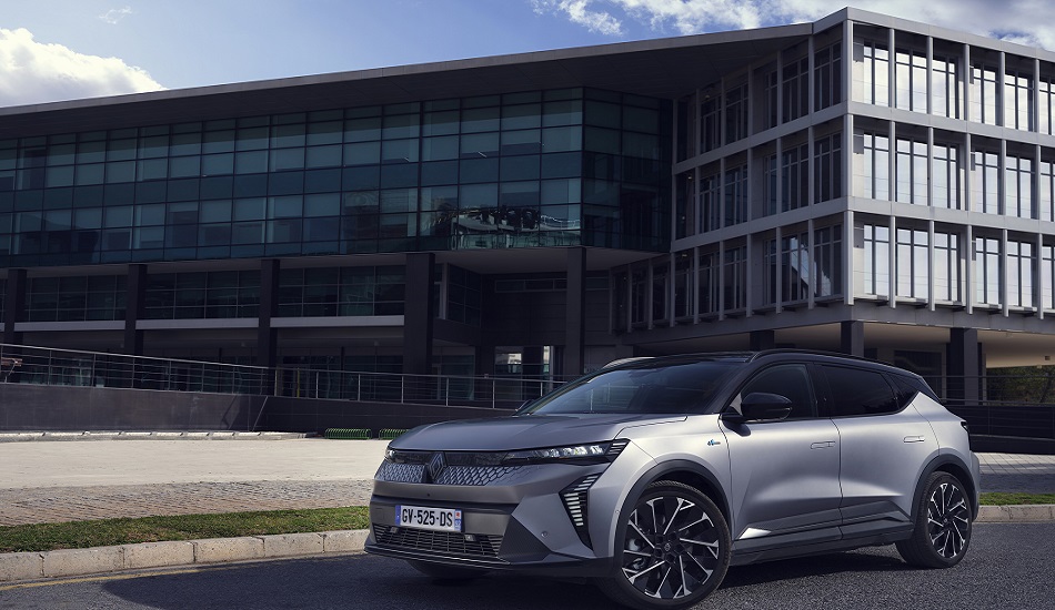 Renault’da Elektrikli Ailenin Üst Segment Temsilcisi:  Scenic E-Tech Elektrikli Türkiye’de